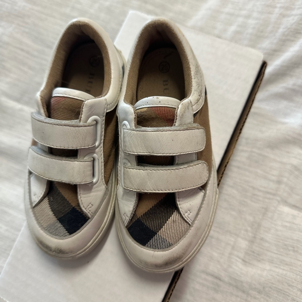 Burberry Kids Sneakers